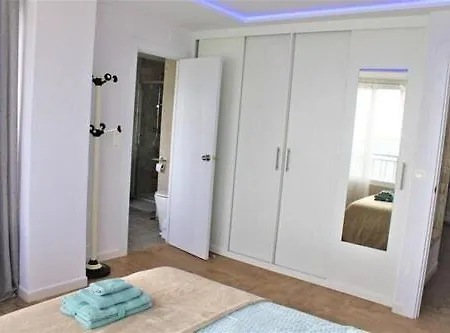 Apartment Gm Sea View *